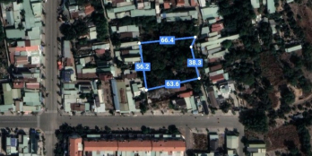 3200m - 600thổ - 2 mặt tiền , nằm ngay trung tâm phú mỹ.