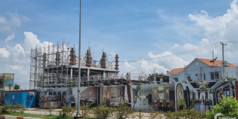 Nhà phố 4 tầng 2 MT, trung tâm thị trấn Hậu Nghĩa, gần các cơ quan hành chính