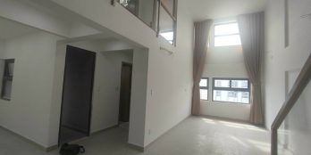 Cần tiền, bán gấp căn hộ penhouse 100m2, ngay TT quận 2. Giá chỉ 2 tỷ 200