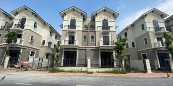 Biệt thự xanh 135m2 tại KĐT Singapore hướng Nam, hàng xóm thân thiện chỉ 46tr/m2