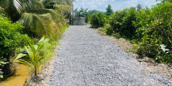 Đất xây nhà vườn 1300m2 có 300m thổ, Cách TL816 chỉ 500m. Gần Happyland