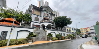 Bán MT đường Nguyễn Văn Hưởng, Thảo Điền, Quận 2. DT: 8.86m x 35m, giá 80 tỷ (TL