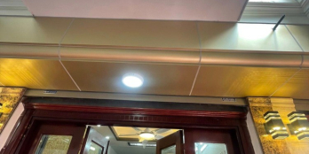 NHÀ MỚI TINH CẦU GIẤY - SỔ ĐỎ VUÔNG ĐẸP - GIÁ HỢP LÝ.