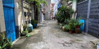 Cần Bán Nhà Đẹp Nở Hậu Trên Đường Nguyễn Trọng Tuyển Quận Phú Nhuận, TP Hồ Chí M