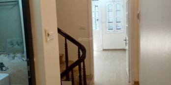 Bán gấp nhà khu Ngã Tư Sở Thanh Xuân chỉ 4,1 tỷ diện tích 40m2, 5 tầng, thoáng s