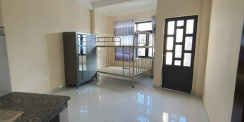 Bán nhà đường Thành Thái quận 10 (4 *20 ) 85 triệu/ tháng 15.3 tỷ, lh: 093323323