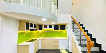 Bán nhà đẹp 4 tầng Phan Đăng Lưu, phường 3, Phú Nhuận, 32m2, tặng toàn bộ nội