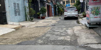 Bán nhà hẻm xe hơi Lê Văn Sỹ P12 Q3 4.7x22.5 trệt 2 lầu giá 17.5 tỷ còn bớt