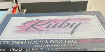 Bán nhà MT Nguyễn Tri Phương,P.4,Q.10.DT: 4,5x18m,CN:~70m2,trêt,4 lầu. HĐT: 80tr