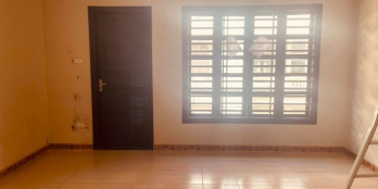 PHÂN LÔ TRUNG YÊN - VỈA HÈ - Ô TÔ DỪNG ĐỖ - 2 THOÁNG - KINH DOANH - VĂN PHÒNG.