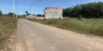 CẦN VỐN BÁN GẤP 2 LÔ ĐẤT THỔ CƯ (600M2-GIÁ 650TR)-MT NHỰA 18M,SÁT TRƯỜNG HỌC