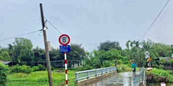 Bán nhanh lô đất vườn ngay bến xe buýt Hưng Long, Bình Chánh , giá 1tỷ6/146m2