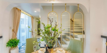 Chính chủ bán biệt thự Quảng Khánh-Mặt hồ-Gara Maybach-Lô góc thang máy-50 tỷ