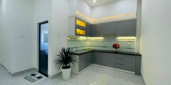 Nhà bán 695tr hẻm xe hơi 8m Xuân Thới Thượng, hóc môn, 4x18m, 1 tấm