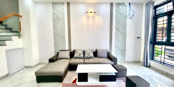 NHÀ MTKD CHỢ BÀ HOM, XÂY 3 LẦU 5PN_FULL NỘI THẤT, DT 5X20M SHR, Ở LIỀN