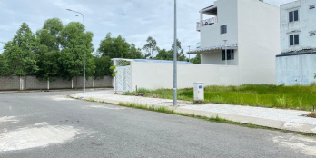 Chủ cần vốn đầu tư bán gấp lô 100m2 kề góc Q12 giá bán 2tỷ599