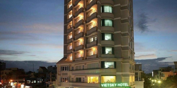 Bán khách sạn 3 sao 2 mặt tiền Nguyễn Thị Minh Khai - Cách biển 500m - Nha Trang