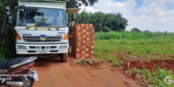 Đất 10x40 thổ cư đường nhựa 6m gần chợ bán gấp.