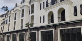 NHÀ PHỐ CỰC ĐẸP MỚI XÂY- GIÁ CỰC ƯU ĐÃI