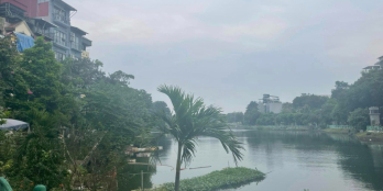 BÁN NHÀ LÔ GÓC MẶT PHỐ VEN HỒ TÂY - VIEW HỒ TÂY - 3 MẶT THOÁNG - VỈA HÈ – KD