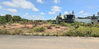 Sau lưng THCS Lộc Sơn tp.Bảo Lộc, miếng ngang 20 vuông vức bán nhanh 920tr