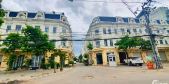 Nhà 4 tầng,Tô Hiệu Đầm Sen Tân Phú,320m2,có chỗ đậu ô tô,camera 24/24