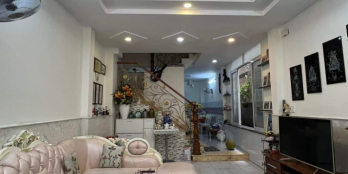 15.95 tỷ, 70 m2,Nhà đẹp lung linh, vào nhà cảm giác rất Bình An. Quận phú nhuận.