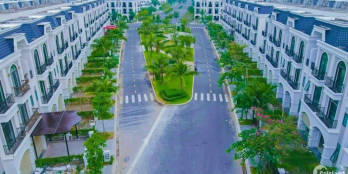 Cần bán nhà mặt tiền đường để Kinh doanh,buôn bán Long An