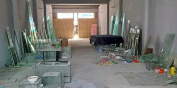 Cô Đen Cần Bán Xưởng Gần Chợ Phú Lạc