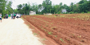 CẦN BÁN GẤP 3 LÔ ĐẤT THỔ CƯ 760M2, ĐỐI DIỆN KCN, SÁT CHỢ. GIÁ 420TR.