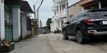 Bán Nhà Chính Chủ - 1 Trệt 2 Lầu - Sổ Riêng Thổ Cư