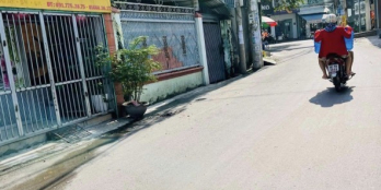 nhà tam hiệp cách phạm văn thuận 50m giá 3 tỷ 2 đường ô tô