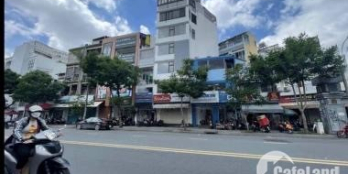 Bán nhà mặt tiền Lý Tự Trọng, P. Bến Thành, Q1 - 4m x 17m, trệt, 3 lầu, giá 25 t