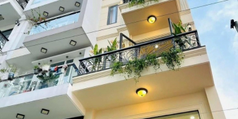 Nhà Mặt  Tiền Tô hiệu , phường tân hiệp , quận Tân phú . Dt 300m2 , đúc 4 tấm