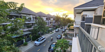 Cho Thuê Biệt Thự Lavila Nam Sài Gòn. Giá 18tr. LH 0911199399