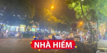 BÁN NHÀ PHỐ HUỲNH THÚC KHÁNG. PHÂN LÔ VỈA HÈ OTO. 52M2 X 5T. NHỈNH 14 TỶ