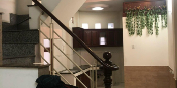 Bán nhà Lý Thái Tổ, Quận 10, nhà 2 mặt hẻm, DT 39m2, 4 lầu, 5PN giá chỉ 6,8 tỷ