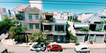BÁN ĐẤT MẶT TIỀN ĐƯỜNG CỬU LONG - TẶNG NHÀ 2 TẦNG - TRUNG TÂM NHA TRANG