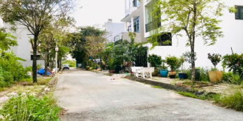 Sang gấp lô đất thổ cư hẻm 47 đường trường lưu dt 4 x 14.5m shr