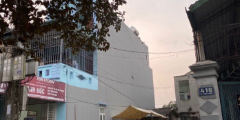 Bán đất phố Mật Sơn 3 Đông Vệ 73,2m2 rộng 4m giá chỉ 1 tỷ 1xx oto đỗ cửa