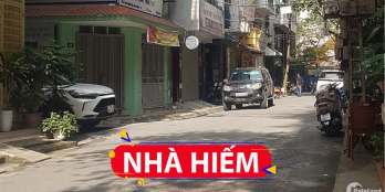 NGÕ 26 PHỐ NGUYÊN HỒNG. VỈA HÈ OTO TRÁNH. PHÂN LÔ KD VIP. TL 26 TỶ