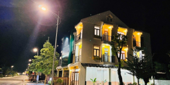 Cần bán nhà phố ven sông Hội An 240m2 giá 3,8x tỷ