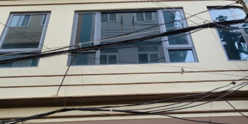 BÁN NHÀ LÔ GÓC HIẾM VŨ NGỌC PHAN. MT 17M. VỈA HÈ Ô TÔ TRÁNH. GIÁ 24 TỶ