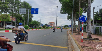 Đất chính chủ chưa qua đầu tư mới có giá này, diện tích 425m2 gần Chợ.