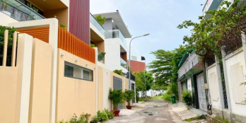 GẤP BÁN BIỆT THỰ MỚI XÂY, ĐƯỜNG SỐ 5, XÃ BÌNH HƯNG, BÌNH CHÁNH 200m2, 24 tỷ