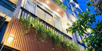 Nhà 5x15m, MTKD Tô Hiệu, Hòa Bình, full nội thất, có thang máy