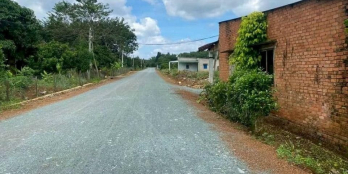 ĐỊNH CƯ NƯỚC NGOÀI NÊN BÁN GẤP LÔ ĐẤTTHỔ CƯ 950M2  NGAY SÂN BAY TECNIC GIÁ 490TR