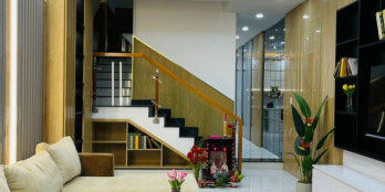 NHÀ FULL NỘI THẤT VÀO Ở LIỀN, Đ.VÕ THỊ LIỄU, XÂY 3 LẦU,4PN, 4*18M SHR