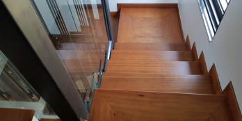 Bán tòa nhà 6 tầng mới rẻ nhất phố Nguyễn Văn Cừ, Long Biên