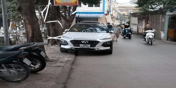 Bán nhà mặt phố Đặng Tiến Đông, mặt hồ Hoàng Cầu, Đống Đa, 68m2 giá 22 tỷ